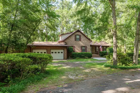 210 Sweetwater Creek Dr, North Augusta, SC 29860