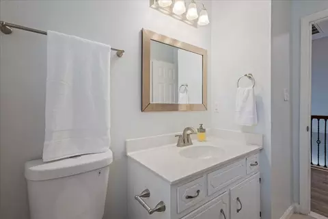 Bath - 703 Low Meadow Dr, Evans, GA 30809 photo 6 of 6