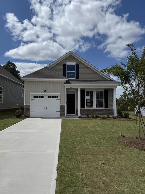 828 Brisbane Ct, Graniteville, SC 29829