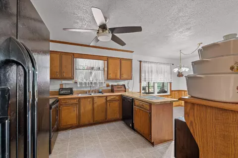 Kitchen - 464 Rachel Dr, Evans, GA 30809 photo 1 of 6