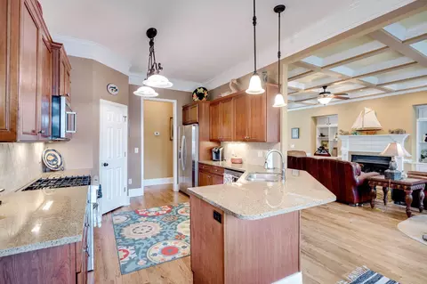 Kitchen - 1062 Emerald Pl, Evans, GA 30809 photo 2 of 5