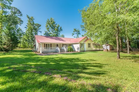 207 Cedar Rd, Plum Branch, SC 29845