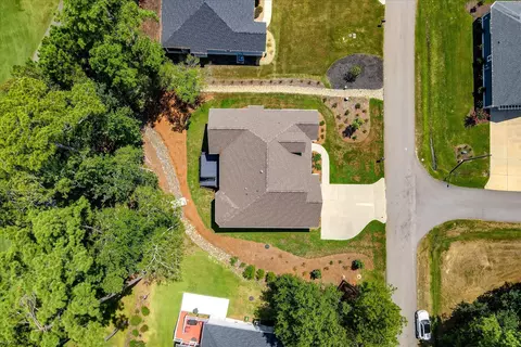 View/Area - 295 Fairway Dr, Mccormick, SC 29835 photo 8 of 17