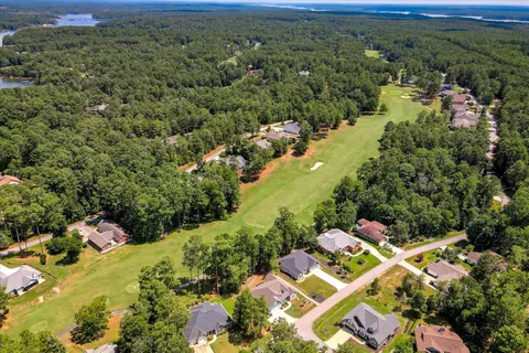 View/Area - 295 Fairway Dr, Mccormick, SC 29835 photo 7 of 17