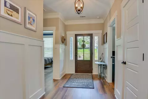 Entry Way - 295 Fairway Dr, Mccormick, SC 29835 photo 1 of 3