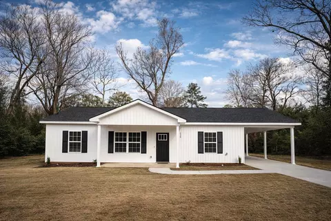 530 Oak St, Warrenton, GA 30828