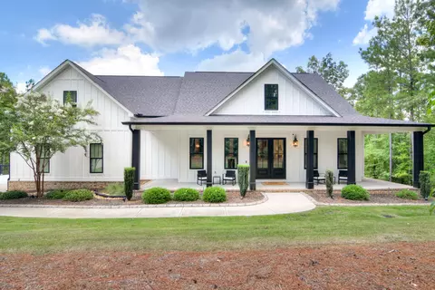 307 Alabaster Ct, Appling, GA 30802