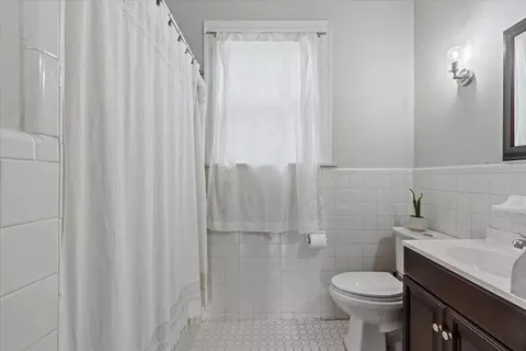 Bath - 924 Beman St, Augusta, GA 30904 photo 1 of 2