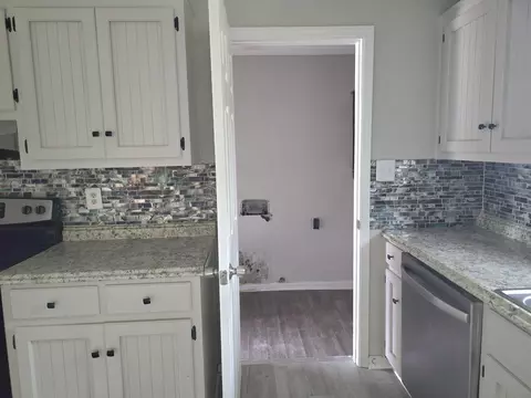Kitchen - 361 Paces Ferry Rd, Martinez, GA 30907 photo 3 of 3