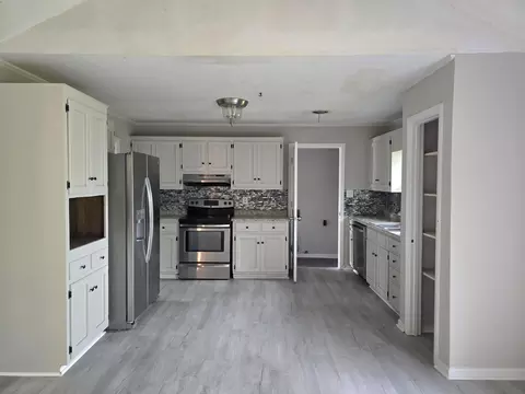 Kitchen - 361 Paces Ferry Rd, Martinez, GA 30907 photo 1 of 3