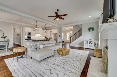 Living - 976 Bartram Rdg, Evans, GA 30809 photo 3 of 4