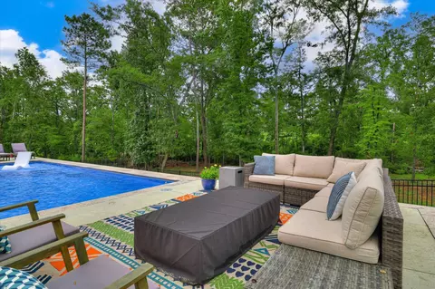Exterior - 976 Bartram Rdg, Evans, GA 30809 photo 6 of 8