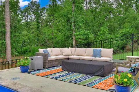Exterior - 976 Bartram Rdg, Evans, GA 30809 photo 5 of 8