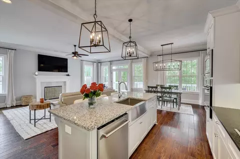 Kitchen - 976 Bartram Rdg, Evans, GA 30809 photo 5 of 7