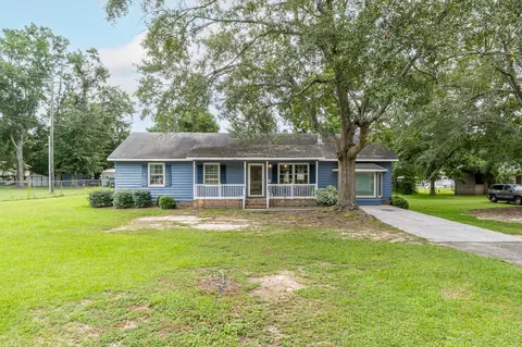 240 Camelia St, Barnwell, SC 29812