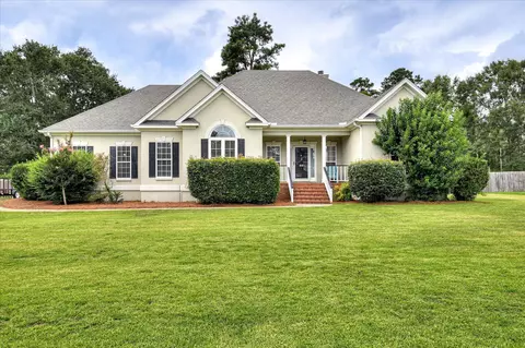 22 Stirrup Dr, North Augusta, SC 29860