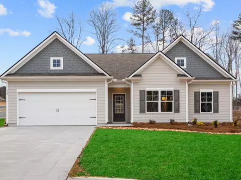 302 Atlanta Pl, Mccormick, SC 29835