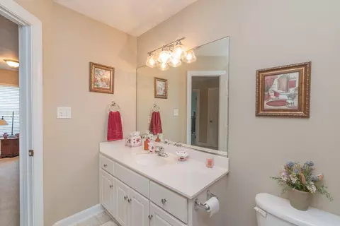 Bath - 917 Windmill Pkwy, Evans, GA 30809 photo 7 of 11