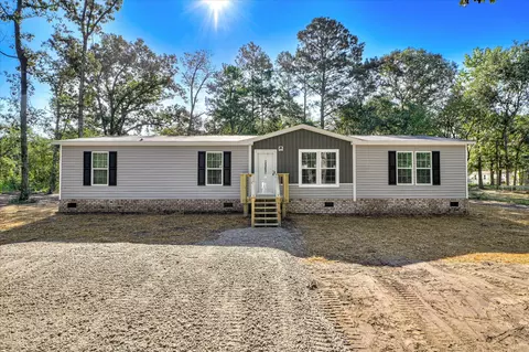 2369 C Plantation Rd, Hephzibah, GA 30815