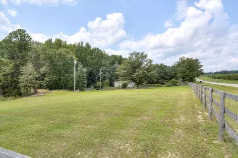 Exterior - 3368 Sandhill Rd, Thomson, GA 30824 photo 18 of 19
