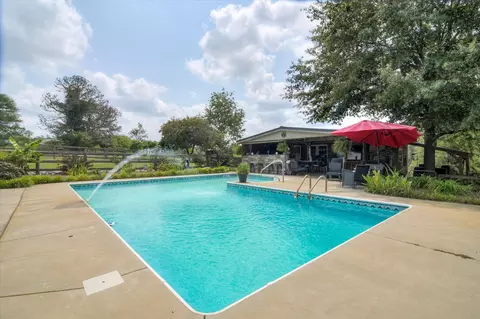 Exterior - 3368 Sandhill Rd, Thomson, GA 30824 photo 6 of 19