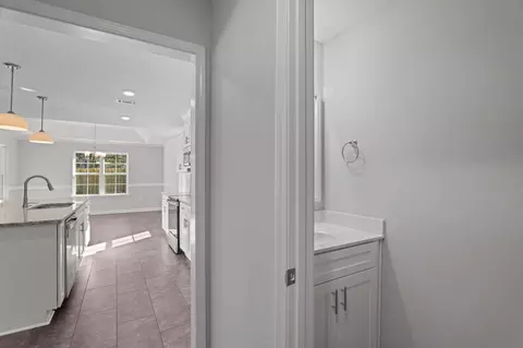 Entry Way - 1341 Elbron Dr, Augusta, GA 30909 photo 7 of 7