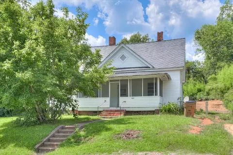 216 Circle St, Edgefield, SC 29824