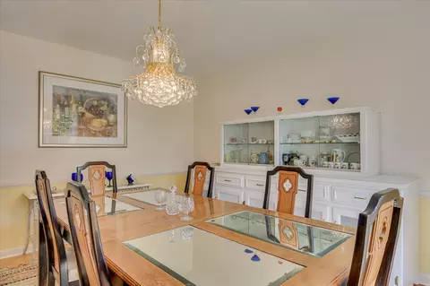 Dining - 538 Regent Rd, Augusta, GA 30909 photo 3 of 4