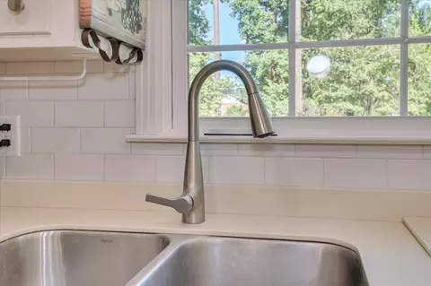 Kitchen - 538 Regent Rd, Augusta, GA 30909 photo 5 of 9