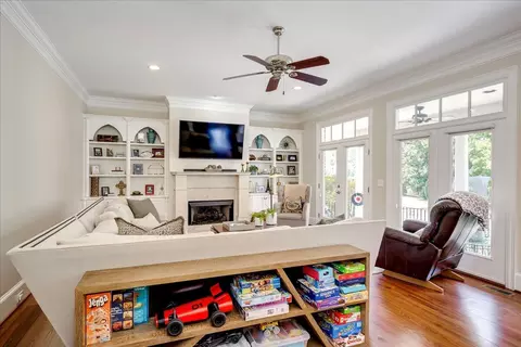 Living - 129 Pond View Rd, Evans, GA 30809 photo 2 of 2