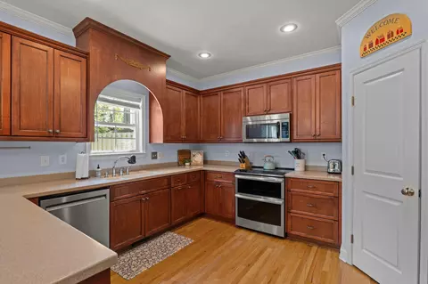 Kitchen - 1088 Conn Dr, Evans, GA 30809 photo 3 of 7