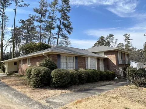 Exterior - 605 Regent Rd, Augusta, GA 30909 photo 4 of 4