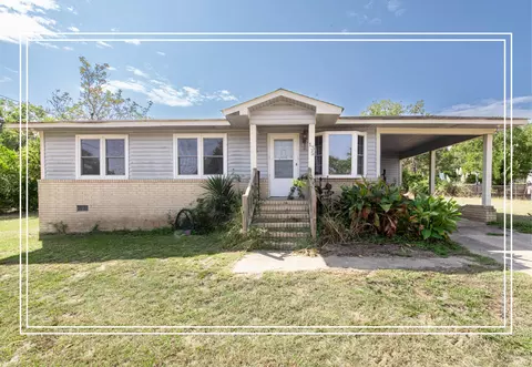 135 Sherwood Forest Dr, Graniteville, SC 29829