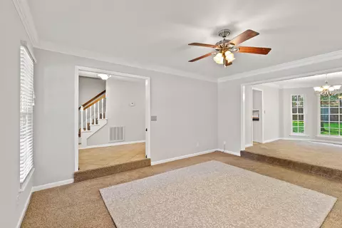 Living - 4183 Quinn Dr, Evans, GA 30809 photo 3 of 4
