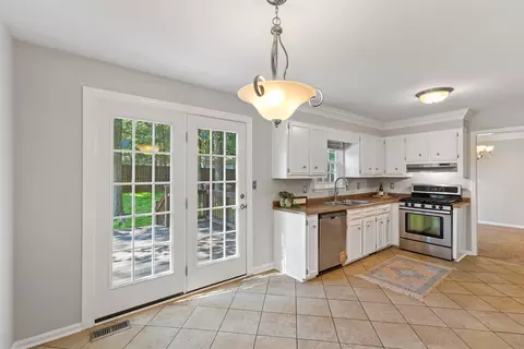 Kitchen - 4183 Quinn Dr, Evans, GA 30809 photo 3 of 4
