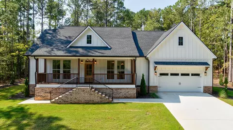 126 Elliot Cir, Mccormick, SC 29835