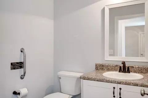 Bath - 5435 Copse Dr, Augusta, GA 30909 photo 1 of 5