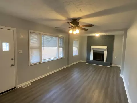 Living - 1932 Satcher Blvd, Augusta, GA 30906 photo 3 of 15
