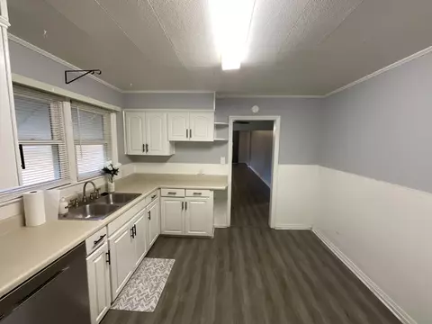 Kitchen - 1932 Satcher Blvd, Augusta, GA 30906 photo 4 of 4