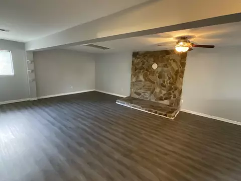 Living - 1932 Satcher Blvd, Augusta, GA 30906 photo 11 of 15