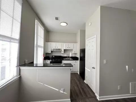 Kitchen - 602 3rd St, Augusta, GA 30901 photo 3 of 7