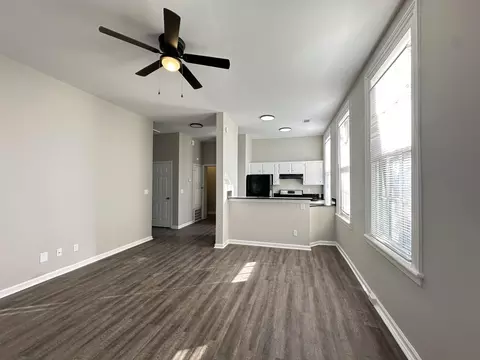 Living - 602 3rd St, Augusta, GA 30901 photo 2 of 5
