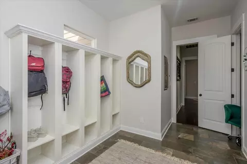 Entry Way - 987 Mitchell Ln, Evans, GA 30809 photo 5 of 8
