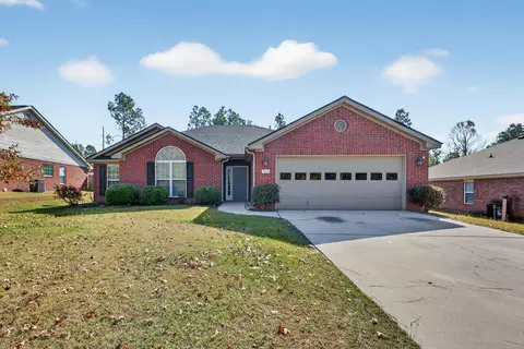 209 Country Glen Ave, Graniteville, SC 29829
