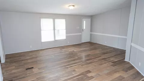 Living - 1289 Brittany St, Stapleton, GA 30823 photo 2 of 5