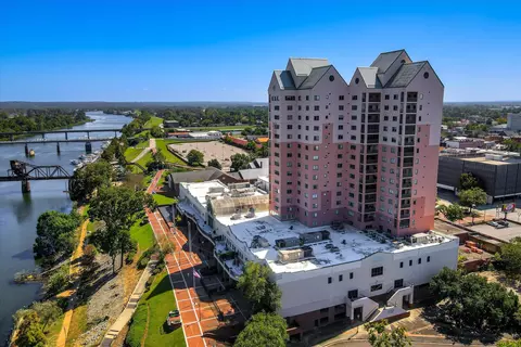 View/Area - 1 Seventh St #1602, Augusta, GA 30901 photo 1 of 12