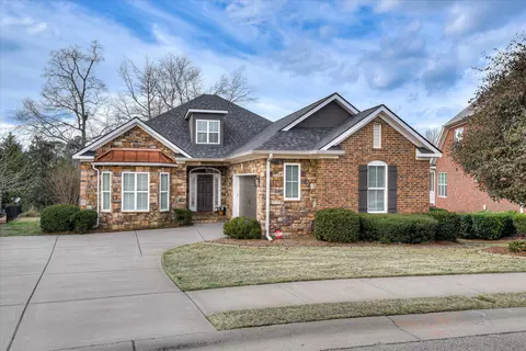102 Highgrass Trl, Evans, GA 30809