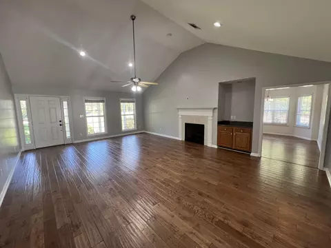 338 Devonshire Dr, Thomson, GA 30824 photo 6