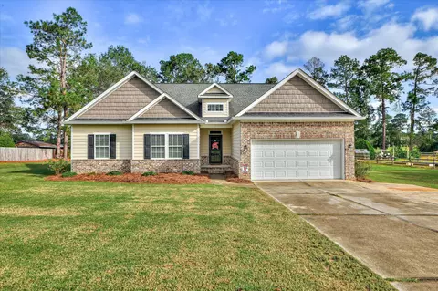 166 Fairway Dr, Waynesboro, GA 30830