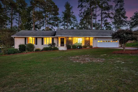 4036 S Goshen Lake Dr, Augusta, GA 30906